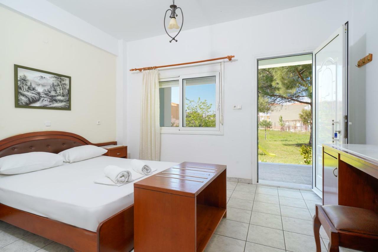 Pension Lakis Prinos (Thasos) Exterior photo